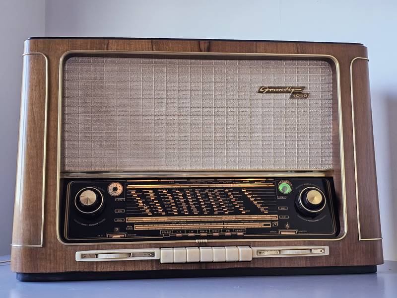 Grundig 4040W — photo 1