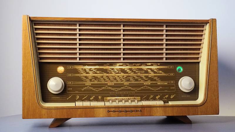 Grundig 4085 — photo 1