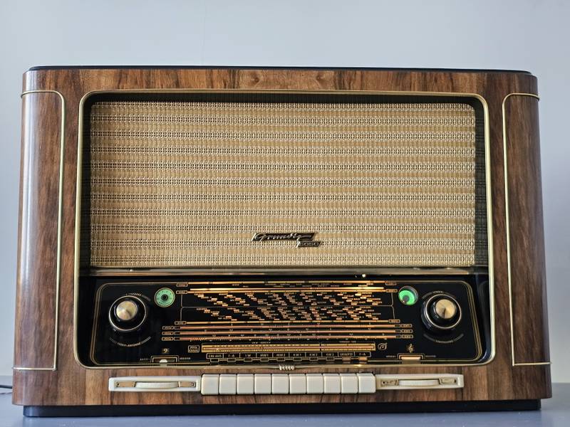 Grundig 5050W — photo 1
