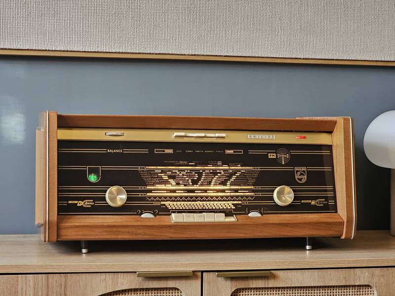 Philips BI AMPLI B6X43A STEREO — photo 1
