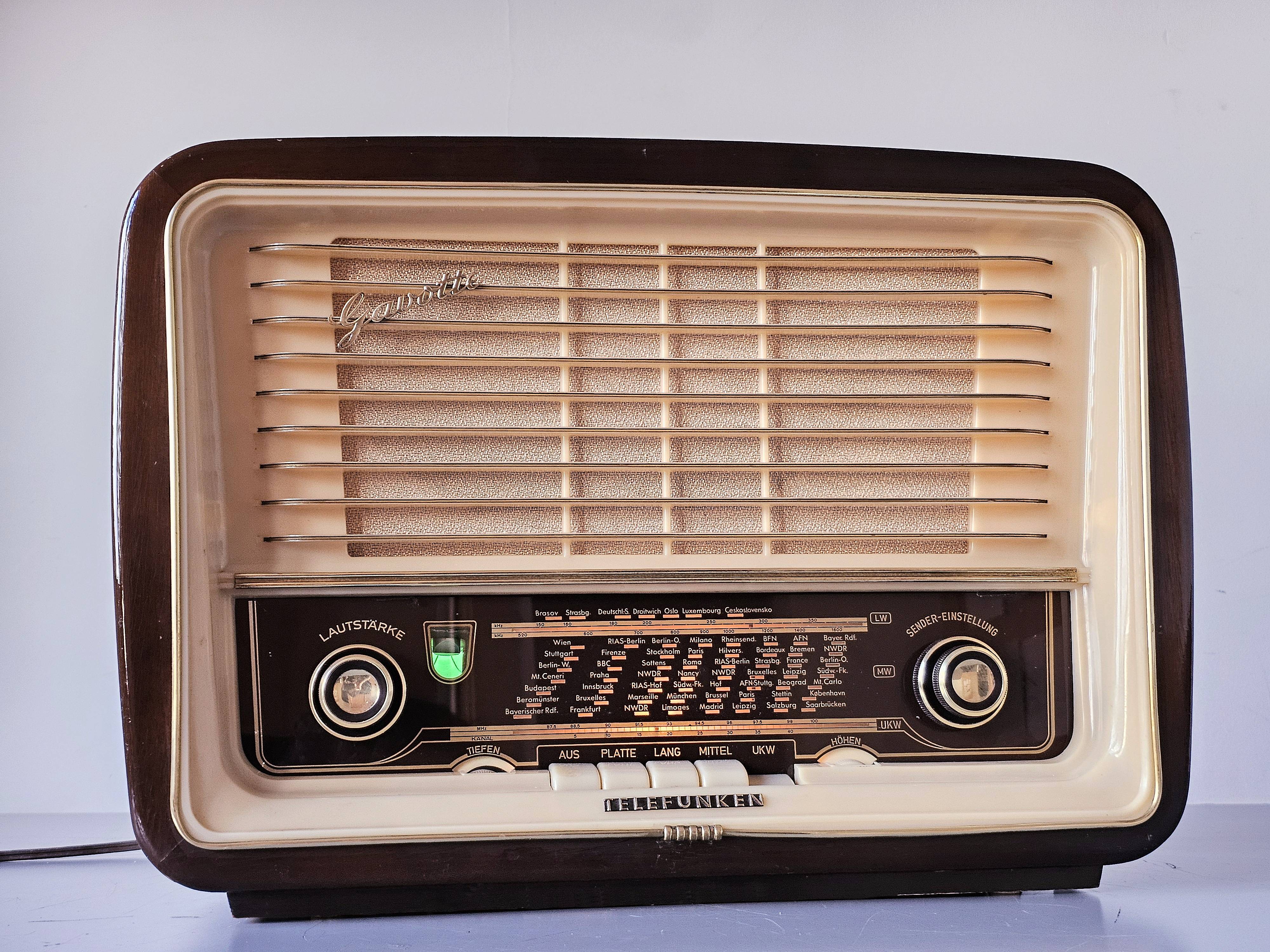 Telefunken GAVOTTE 55 — photo 1