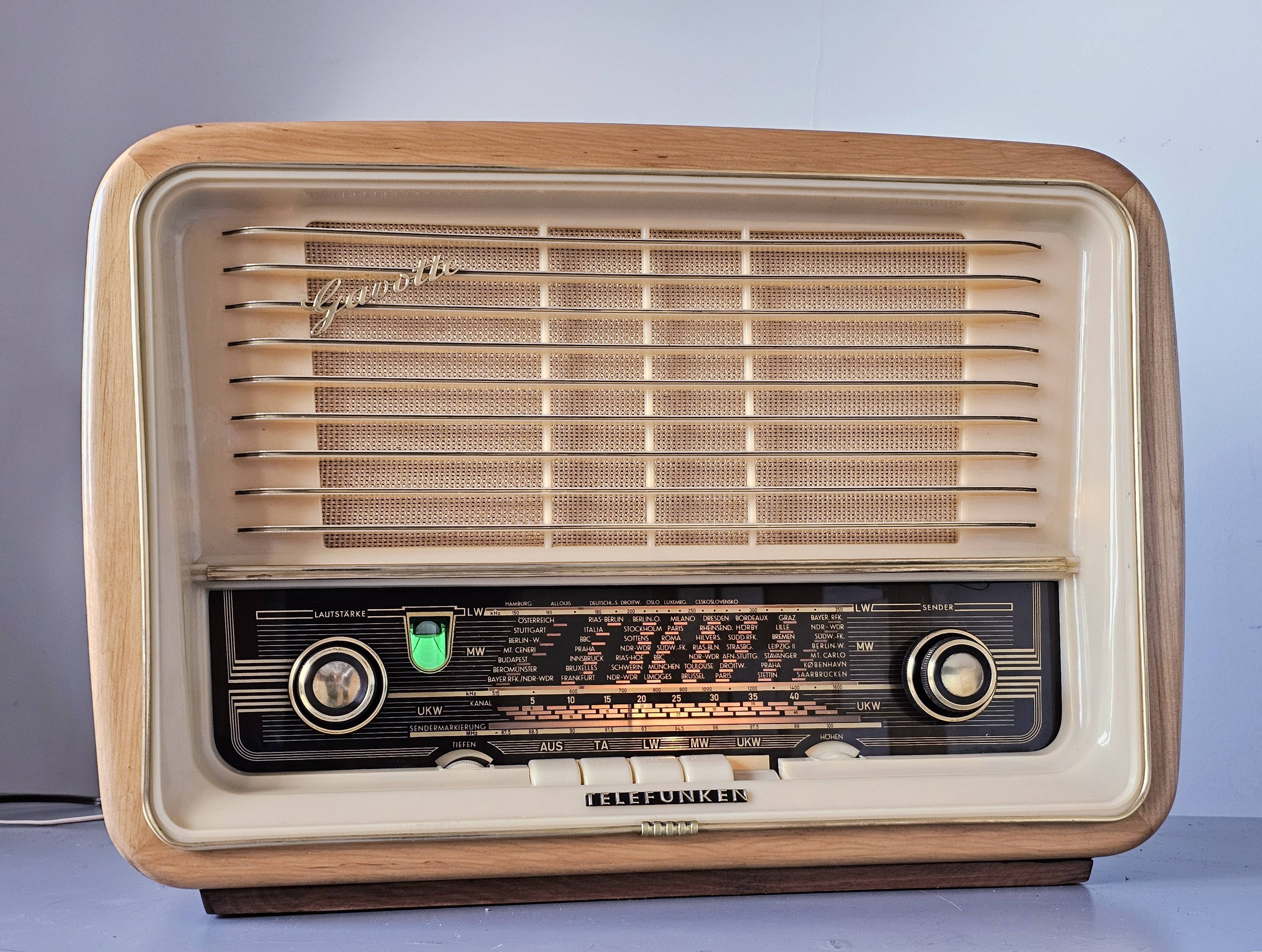 Telefunken GAVOTTE 7 — photo 1