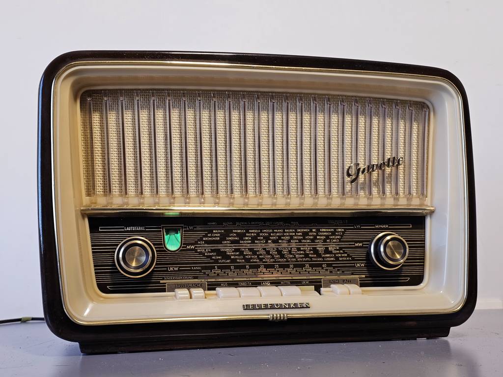 Telefunken GAVOTTE 8 — photo 1