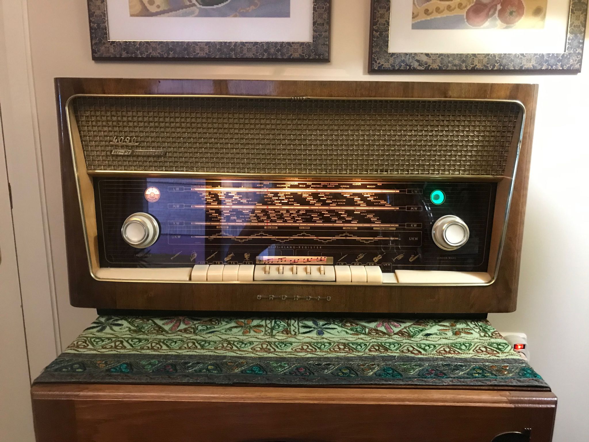 Basilio's GRUNDIG 4090 HIFI
