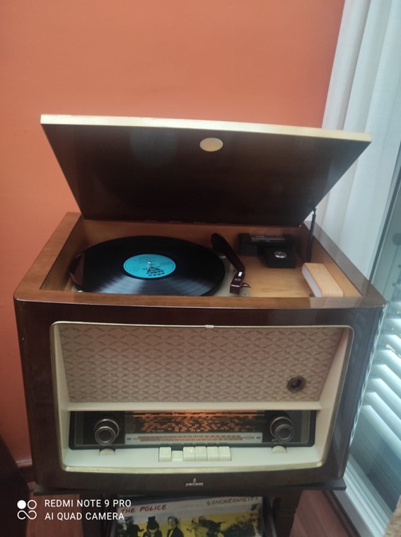 German's SIEMENS SUPER PHONO