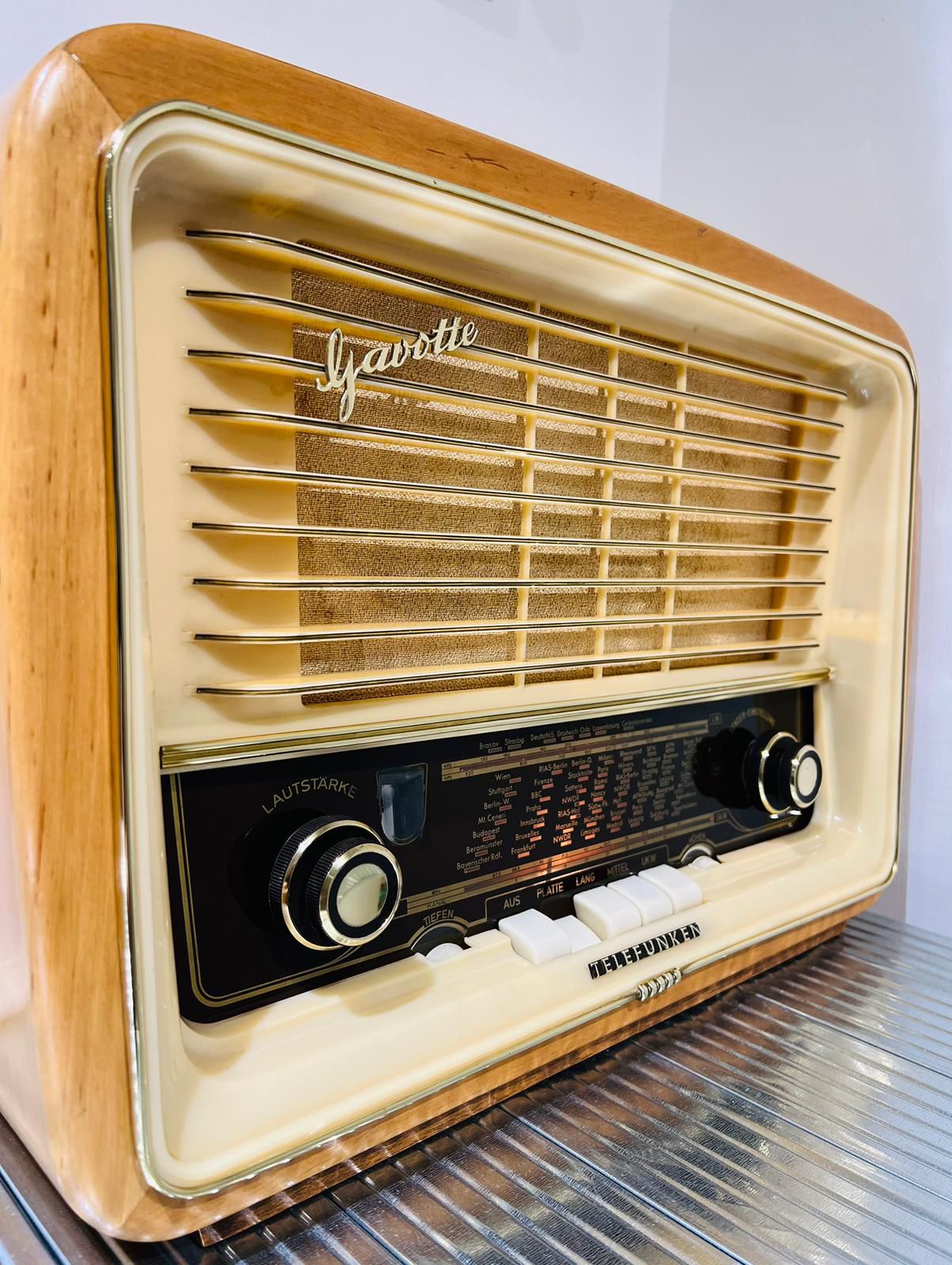 Liang's TELEFUNKEN GAVOTTE 55 EXPORT