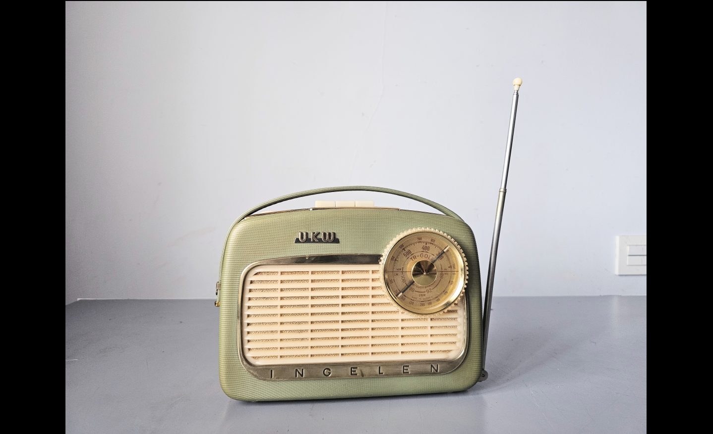 Ingelen TRANSISTOR, UKW GOLF model from 1961