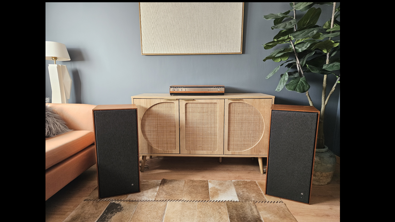 Bang & Olufsen BEOMASTER 1000 with the two original BEOVOX 1500 speakers