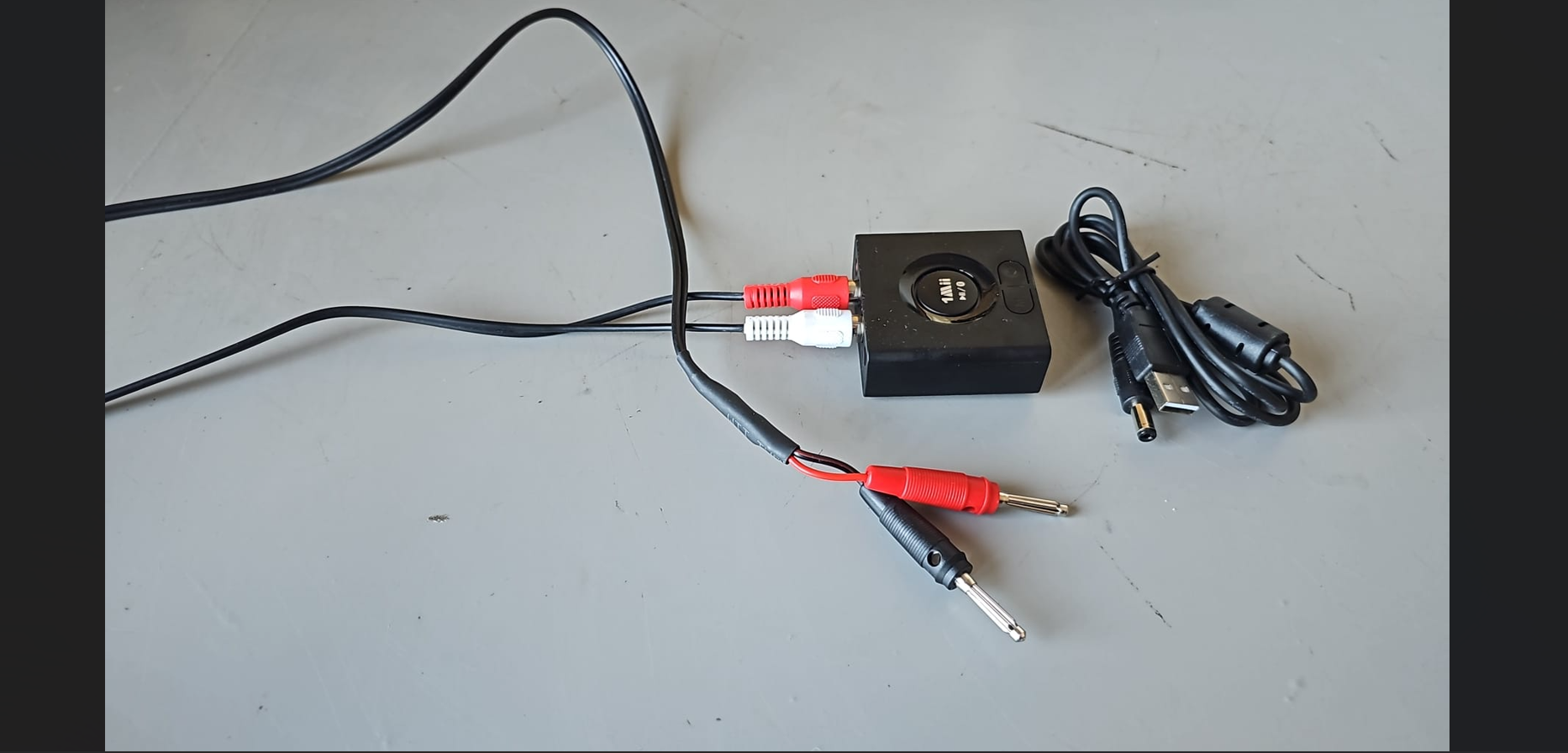 Accessories AMPLIFIER BLUETOOTH READY TO PLAY IN A TUBE-RADIO
