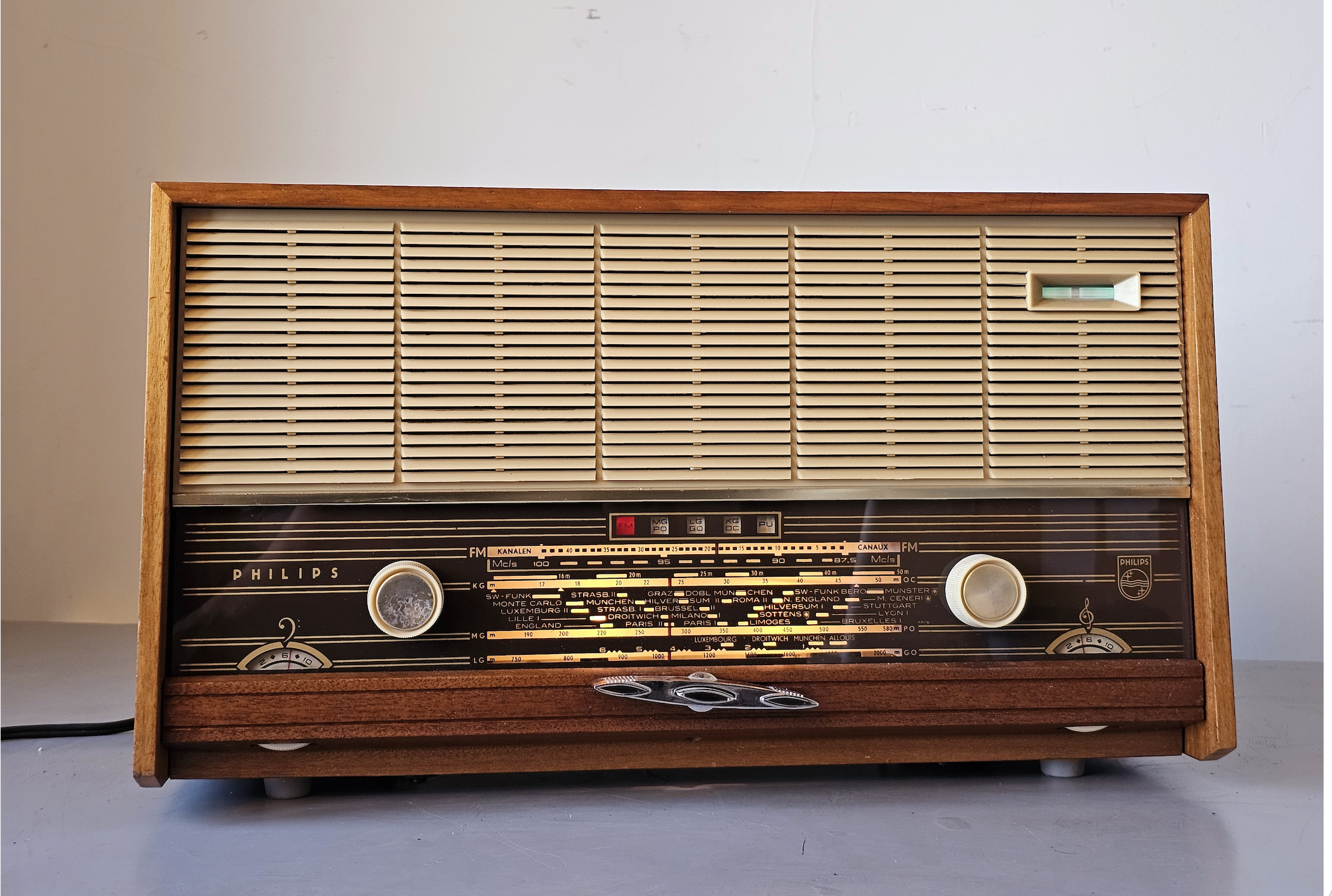 Philips B3W22A